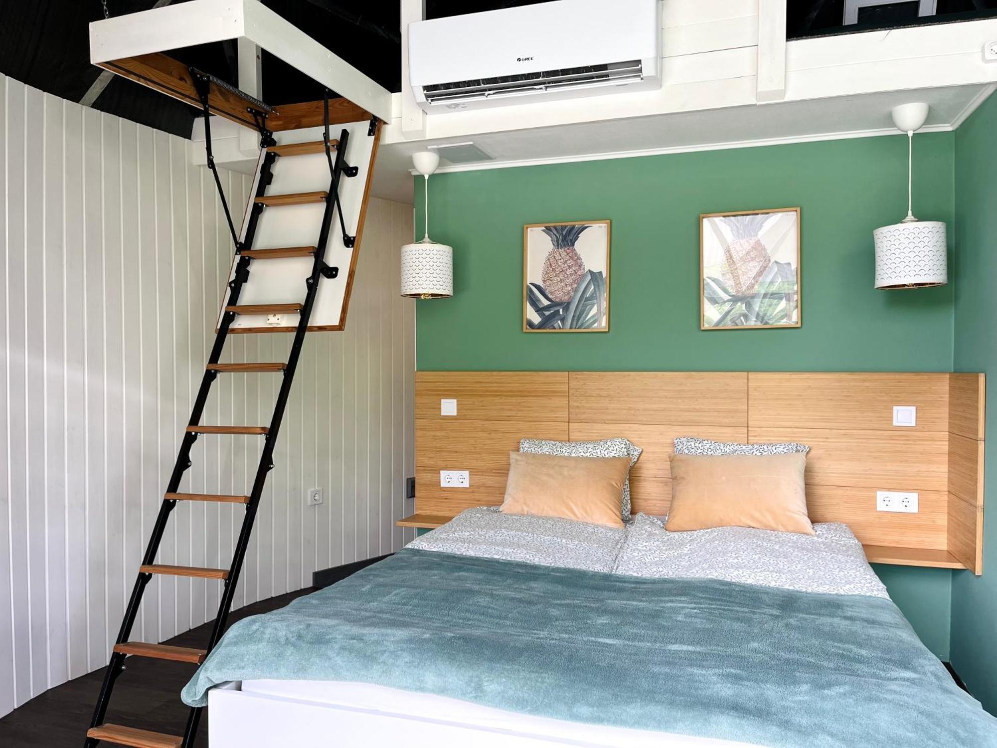 Domeglamping At Fishinglake Ságvár Εξωτερικό φωτογραφία